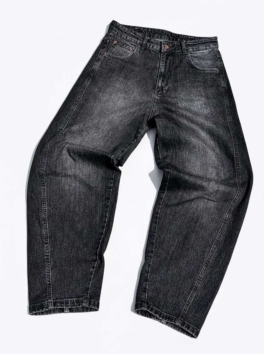 Natural black oversized jeans